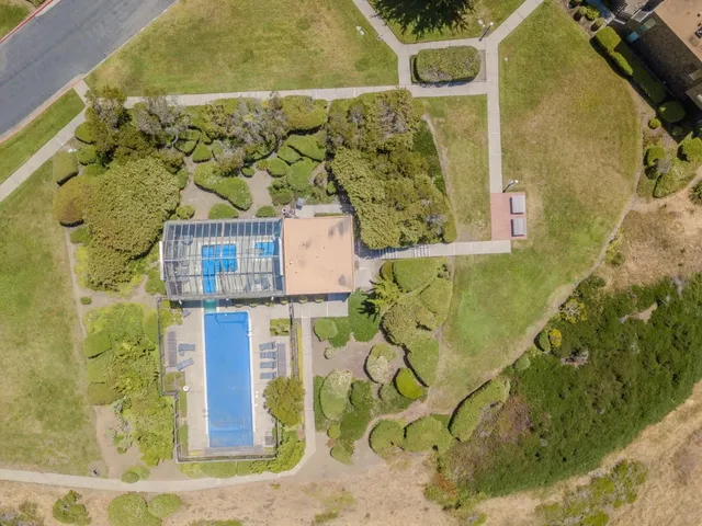 $1,350,000 | 262 Beachview Avenue, Unit 5, Pacifica, CA 94044