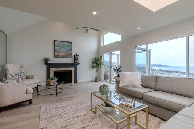 $1,350,000 | 262 Beachview Avenue, Unit 5, Pacifica, CA 94044