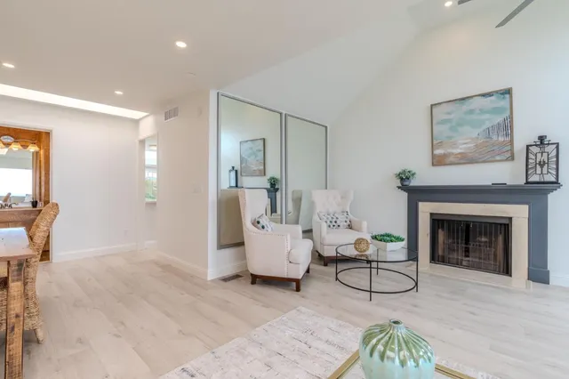 $1,350,000 | 262 Beachview Avenue, Unit 5, Pacifica, CA 94044