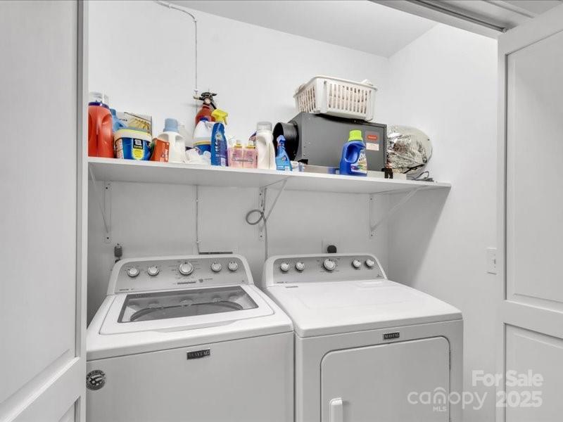 116 Dana Road Waynesville, NC 28786 - Photo 16 of 42 a utility room with dryer and washer