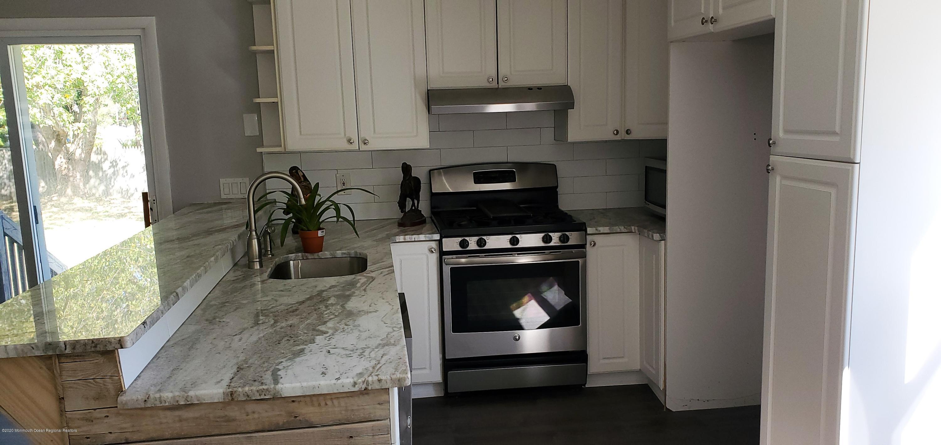 430 Drum Point Road Brick, NJ 08723 - Photo 11 of 23 20201009_130428