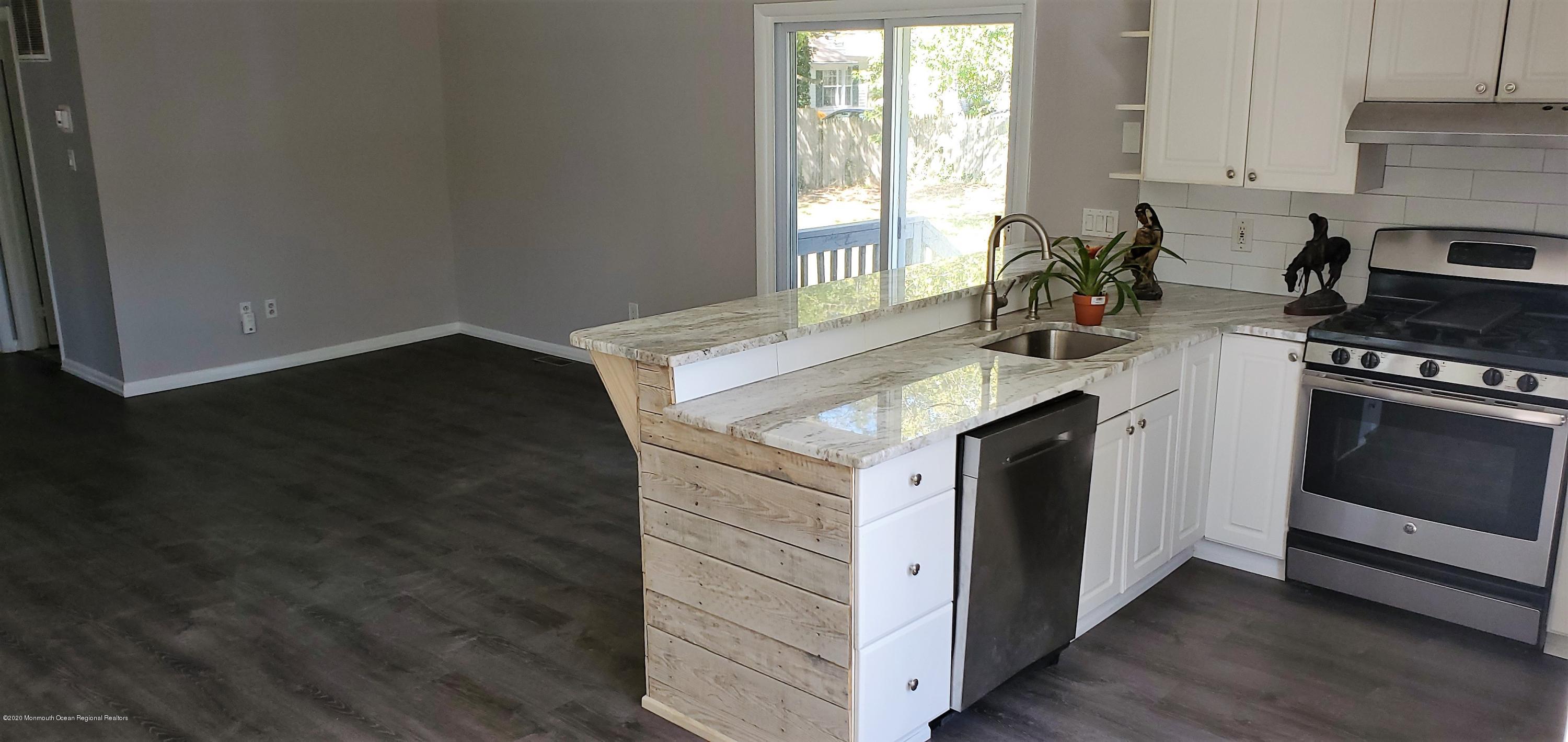 430 Drum Point Road Brick, NJ 08723 - Photo 10 of 23 20201009_130415