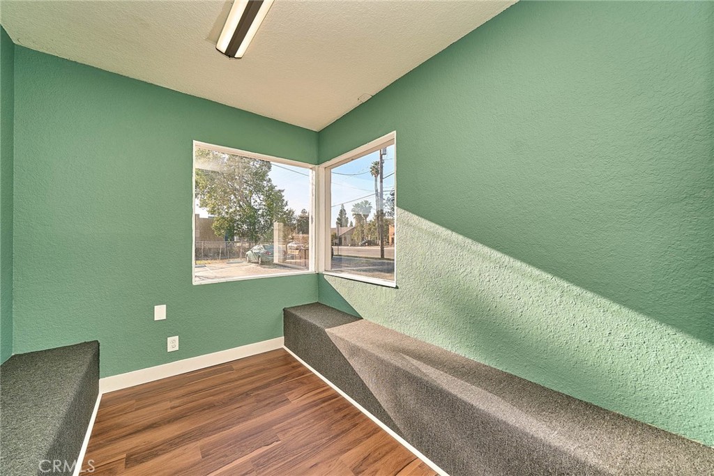 5430 Arlington Avenue Riverside, CA 92504 - Photo 12 of 26