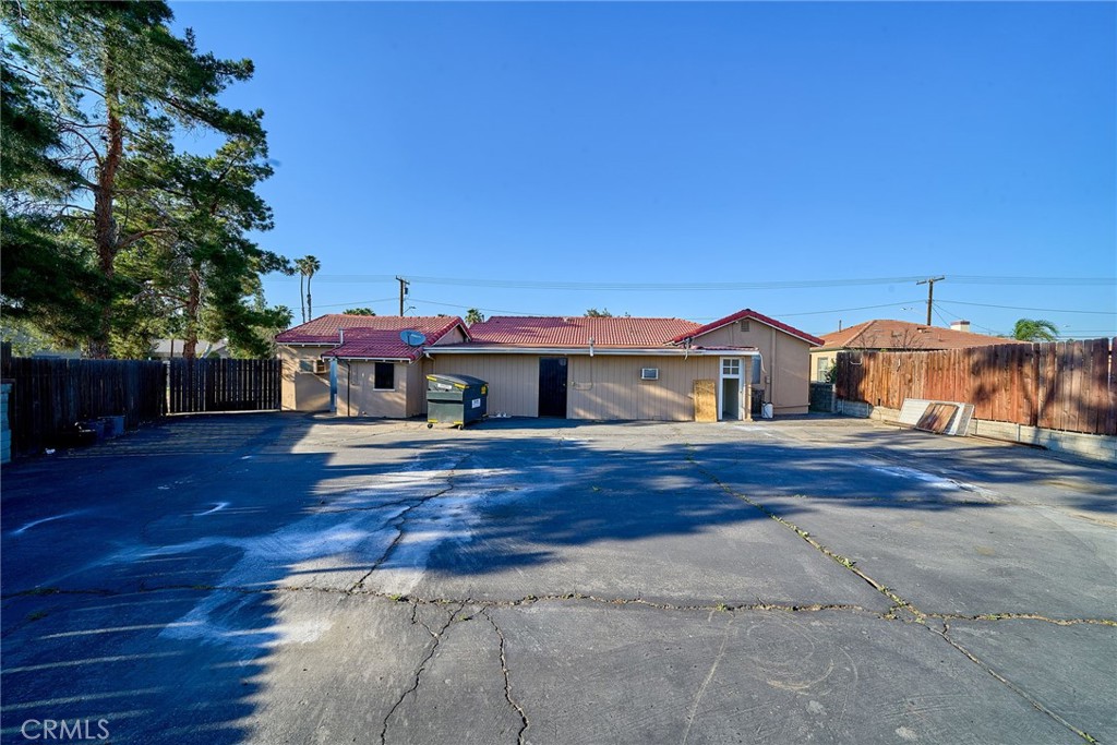 5430 Arlington Avenue Riverside, CA 92504 - Photo 2 of 26