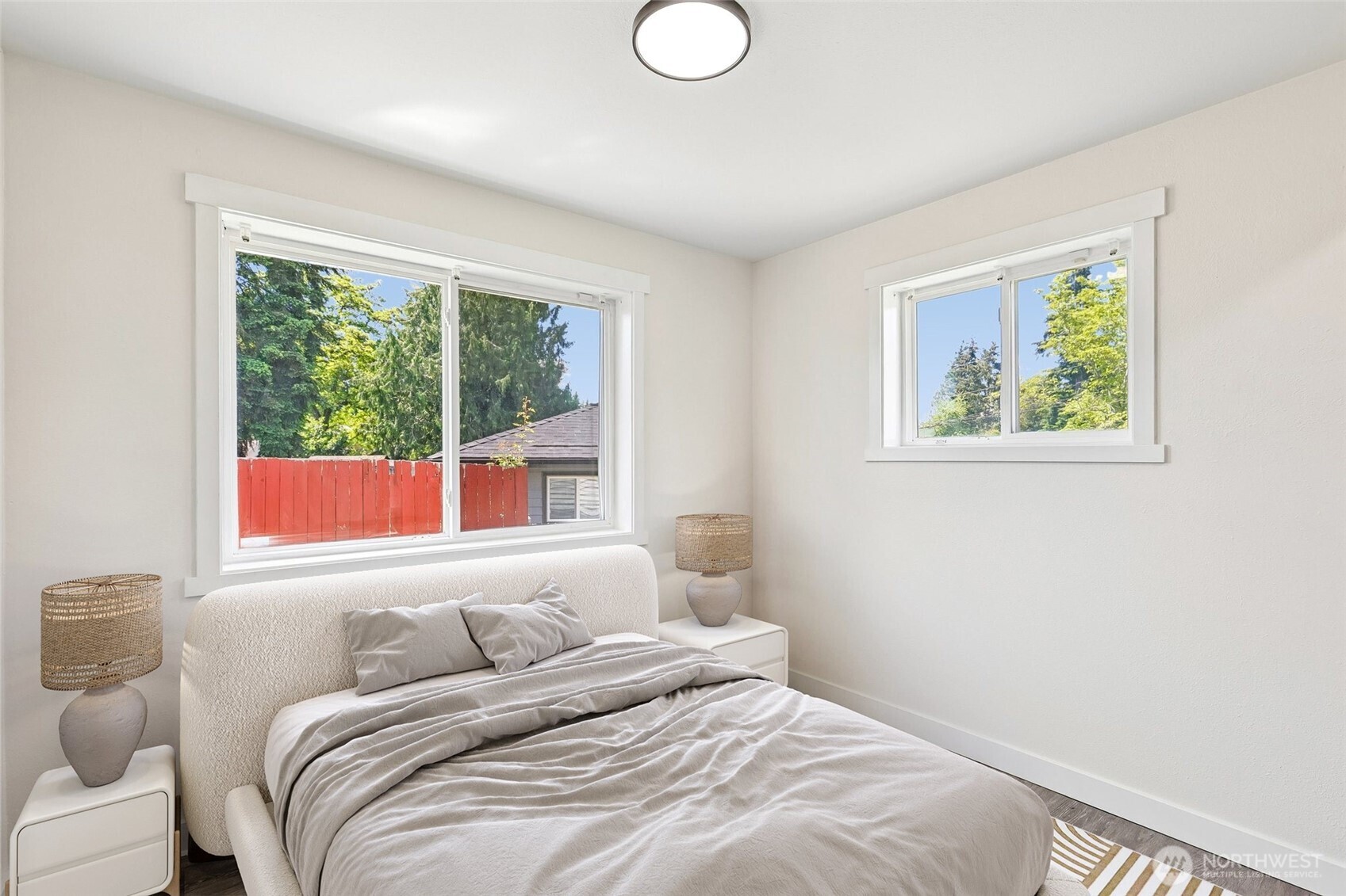 3425 Northeast 7th Place Renton, WA 98056 - Photo 10 of 36 Gallery Image 10
