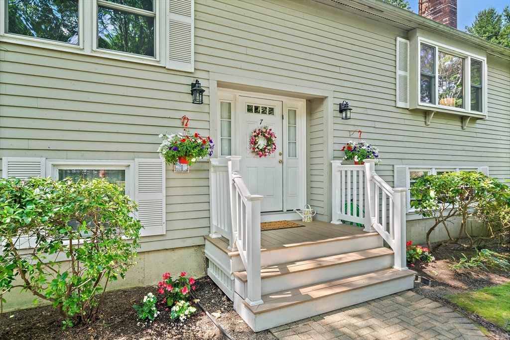 7 Josephine Street Canton, MA 02021 - Photo 3 of 30