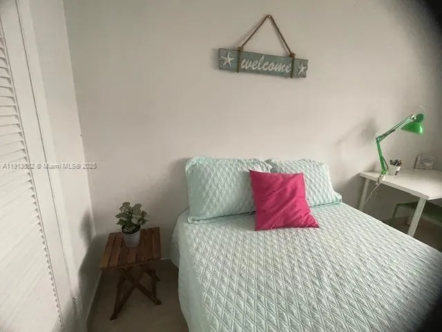 $2,100 | 2920 Point E Drive, Unit N106, Aventura, FL 33160