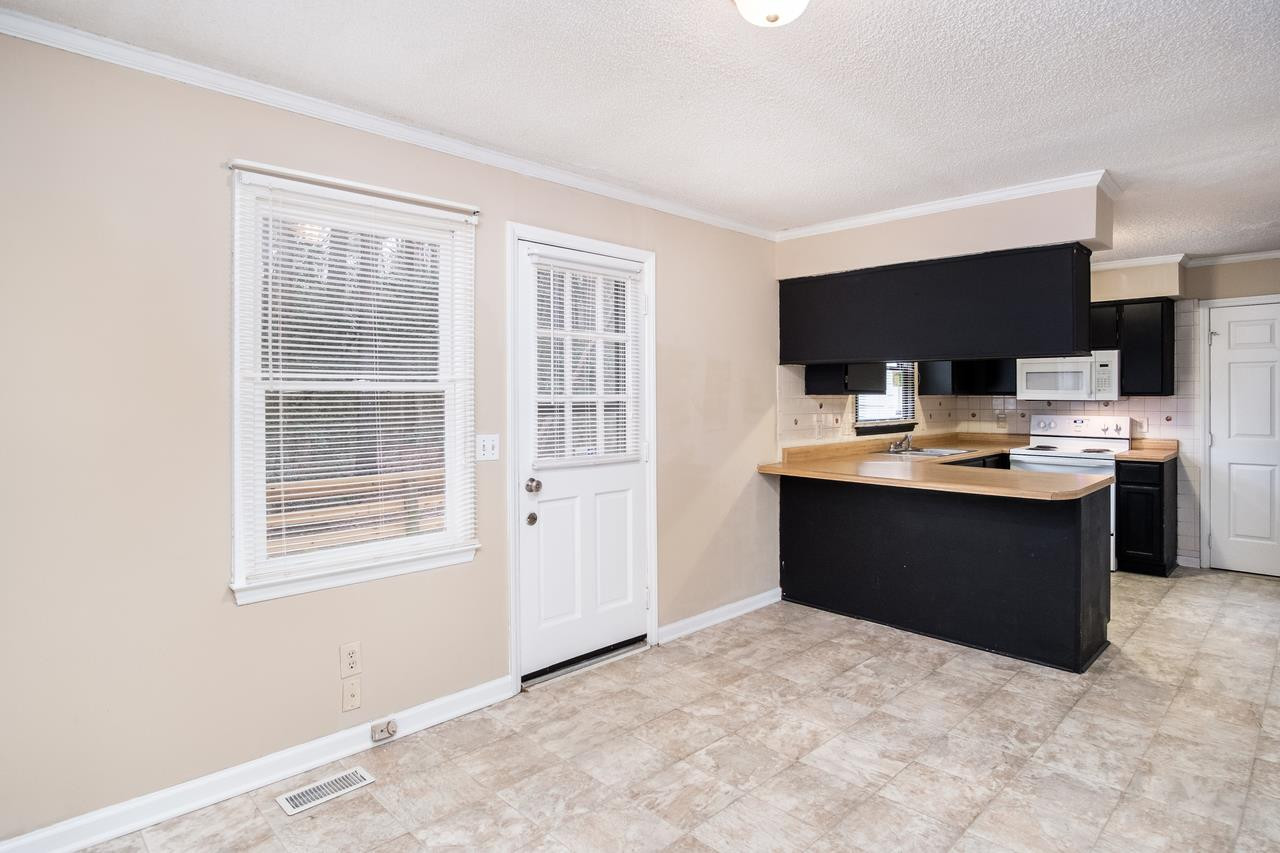 4224 Labrador Drive Raleigh, NC 27616 - Photo 5 of 22 Photo 5