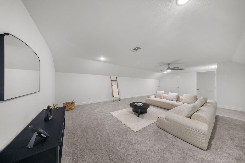 4519 Rosehill Road Garland, TX 75043 - Photo 34 of 40 Gallery Image 34