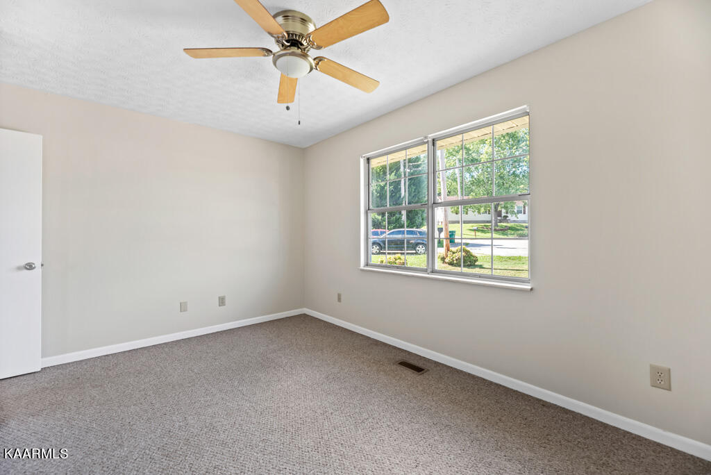 3400 Inverness Road Knoxville, TN 37931 - Photo 10 of 24 Bed 3