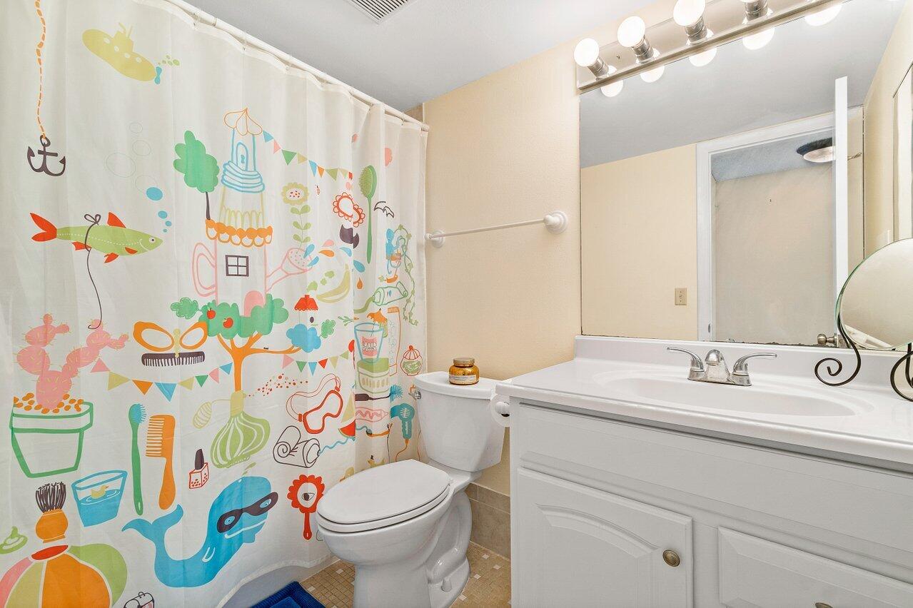 875 Northwest 13th Street, Unit 4160 Boca Raton, FL 33486 - Photo 15 of 18 014-875Northwest13thStreet-BocaRaton-FL-