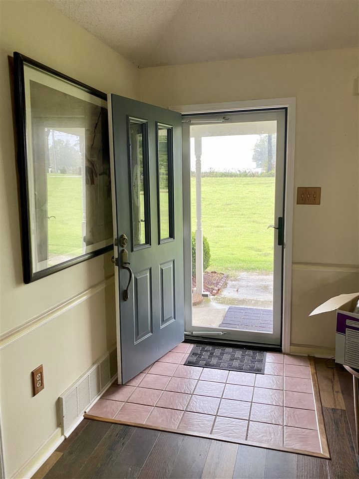 4035 Kerr Road Millington, TN 38053 - Photo 2 of 25 Gallery Image 2