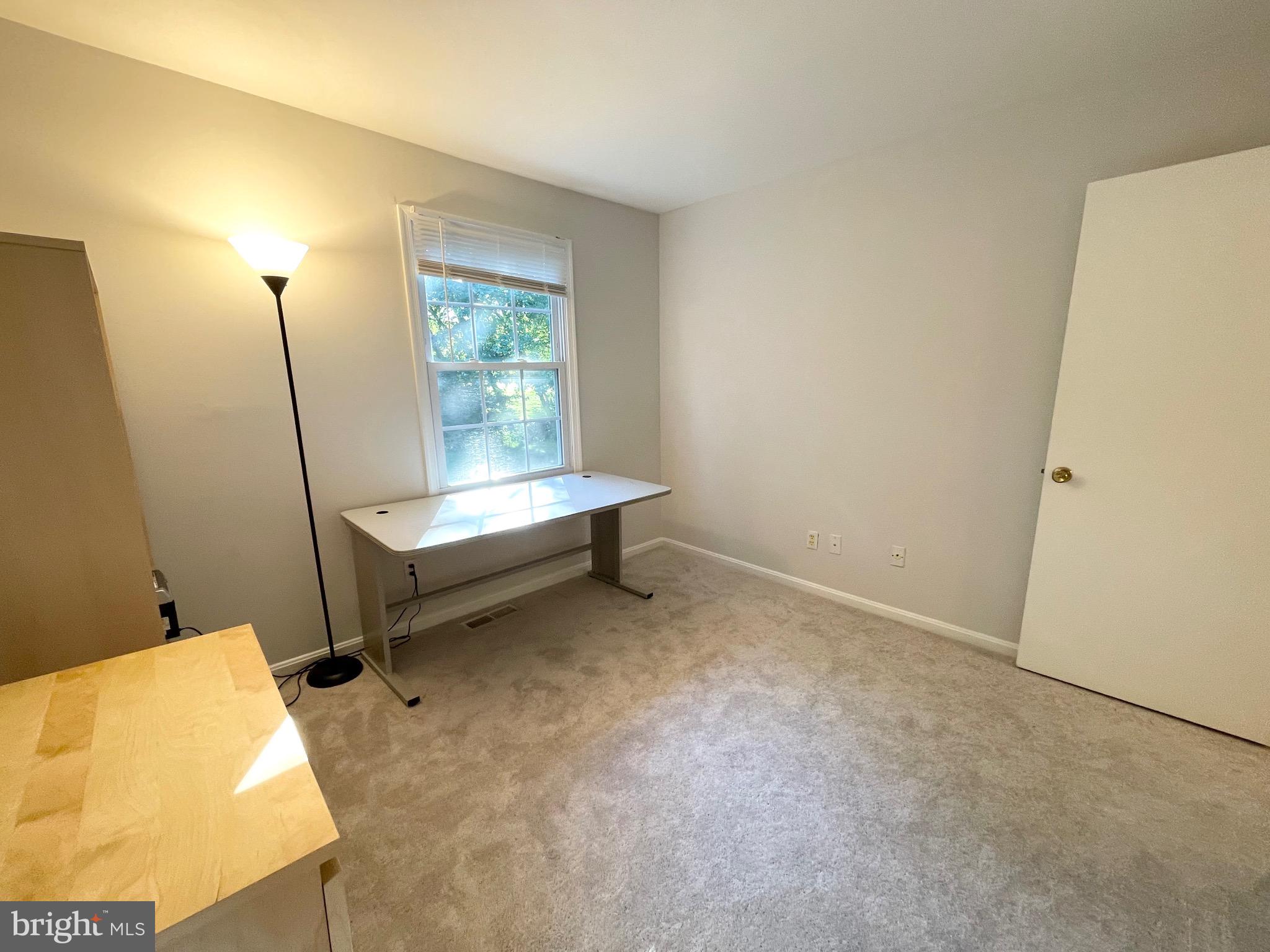 16 Oak Shade Road Gaithersburg, MD 20878 - Photo 32 of 47 Gallery Image 32