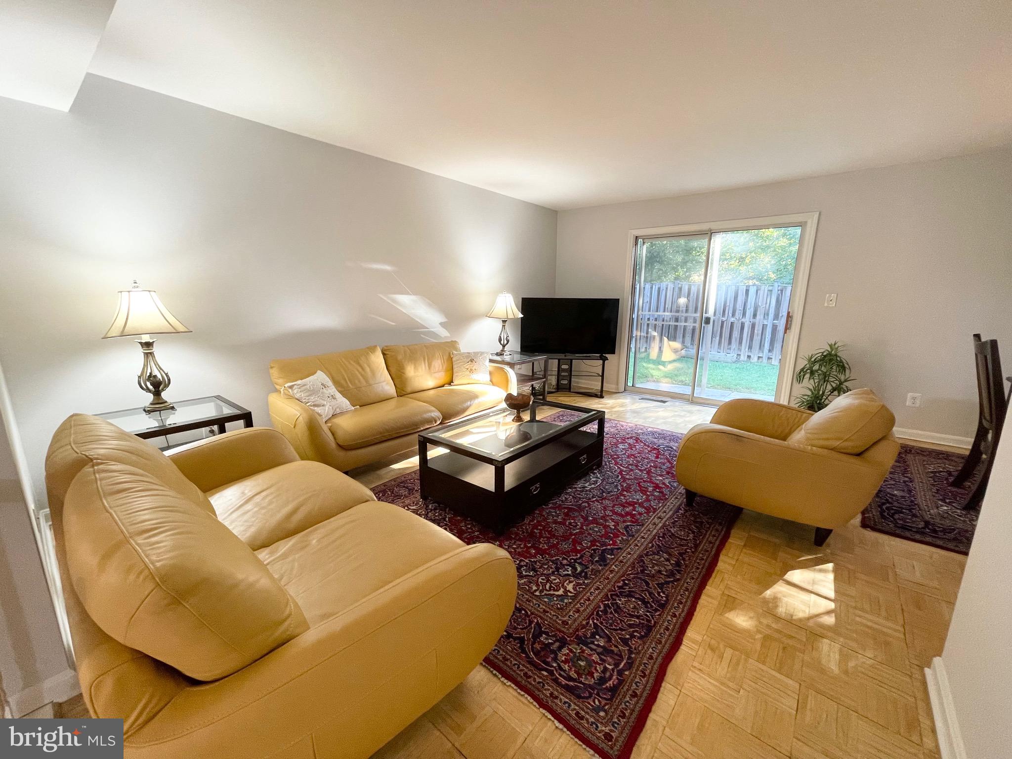 16 Oak Shade Road Gaithersburg, MD 20878 - Photo 6 of 47 Gallery Image 6