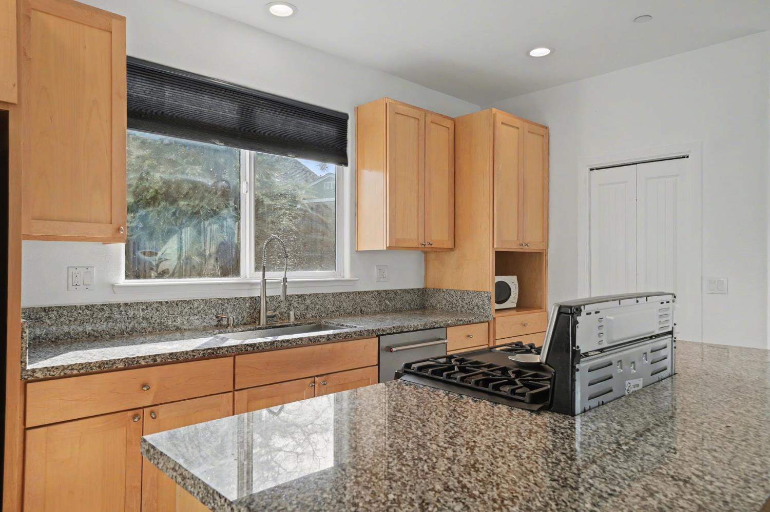 2302 Lake View Circle Valley Springs, CA 95252 - Photo 51 of 99