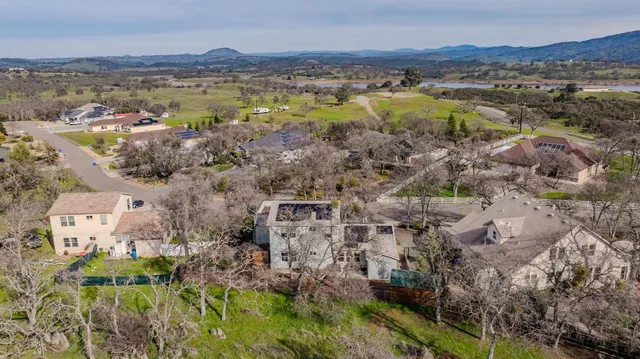 $564,000 | 2302 Lake View Circle, Valley Springs, CA 95252