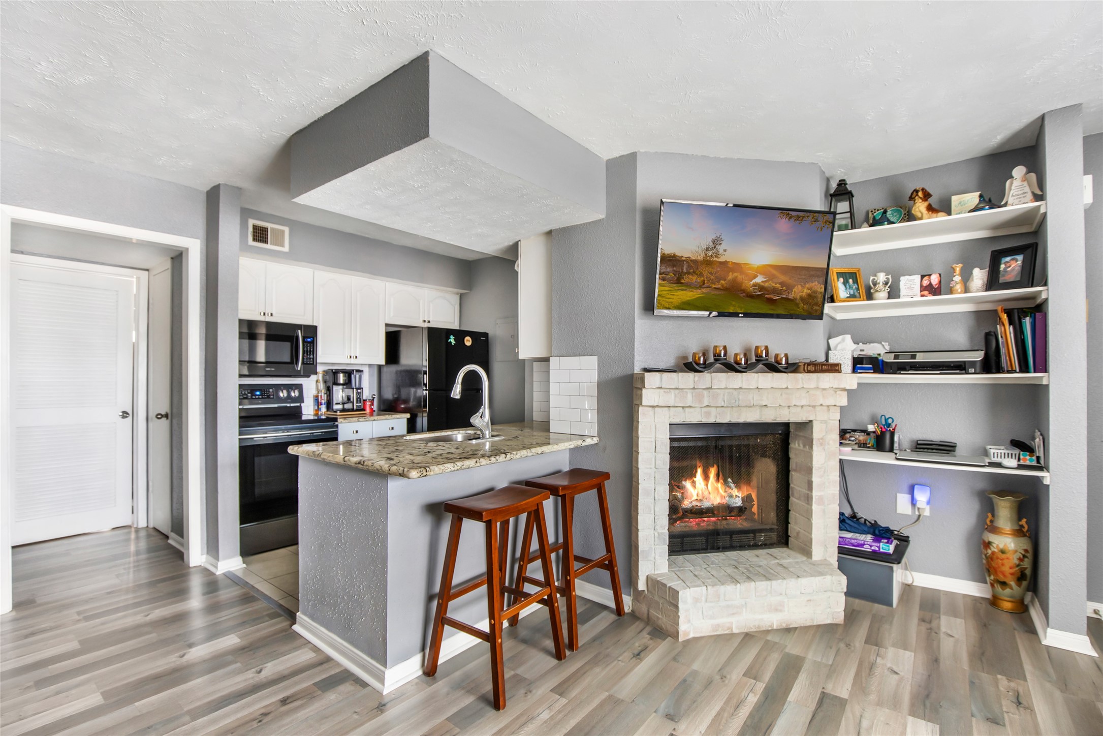 1505 Ward Road, Unit 232 Baytown, TX 77520 - Photo 7 of 20 Another view of the open concept with view of the fireplace