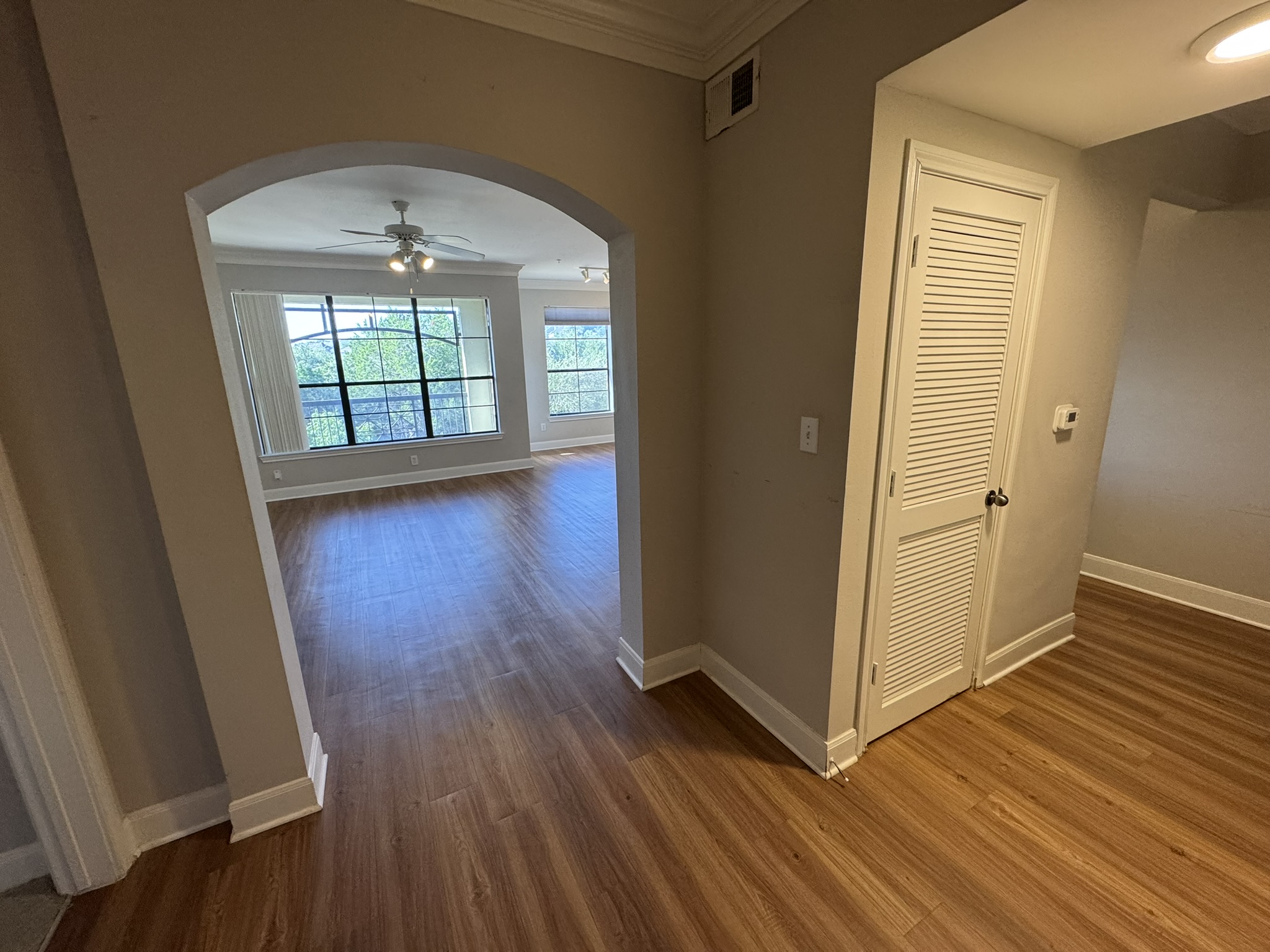 7701 Rialto Boulevard, Unit 125 Austin, TX 78735 - Photo 11 of 32 Gallery Image 11