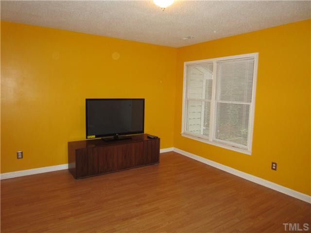 4375 Bona Court Raleigh, NC 27604 - Photo 9 of 25 Photo 9