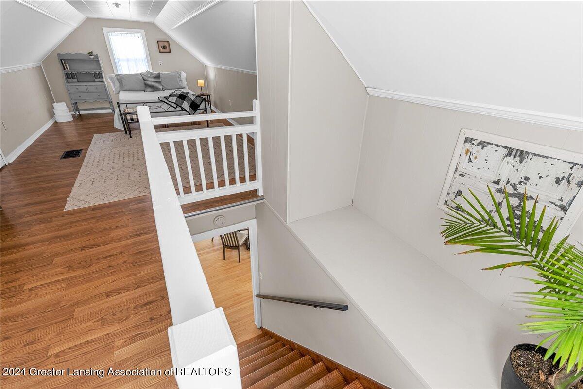 919 Maycroft Road Lansing, MI 48917 - Photo 23 of 58 Stairway to 2nd Floor