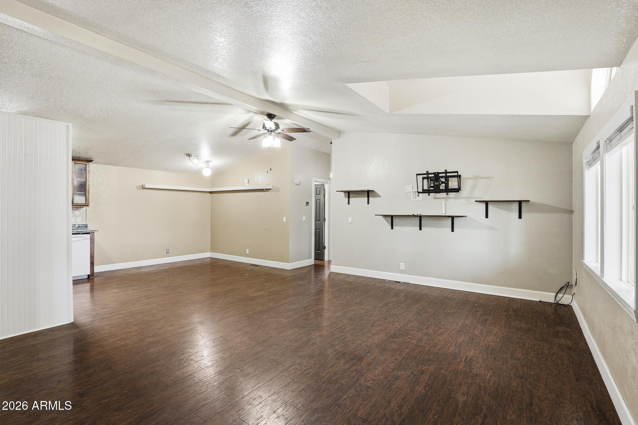 508 West Frontier Street Payson, AZ 85541 - Photo 14 of 30 great room1