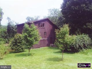 25 Walnut Bank Road Glenmoore, PA 19343 - Photo 4 of 5 Gallery Image 4
