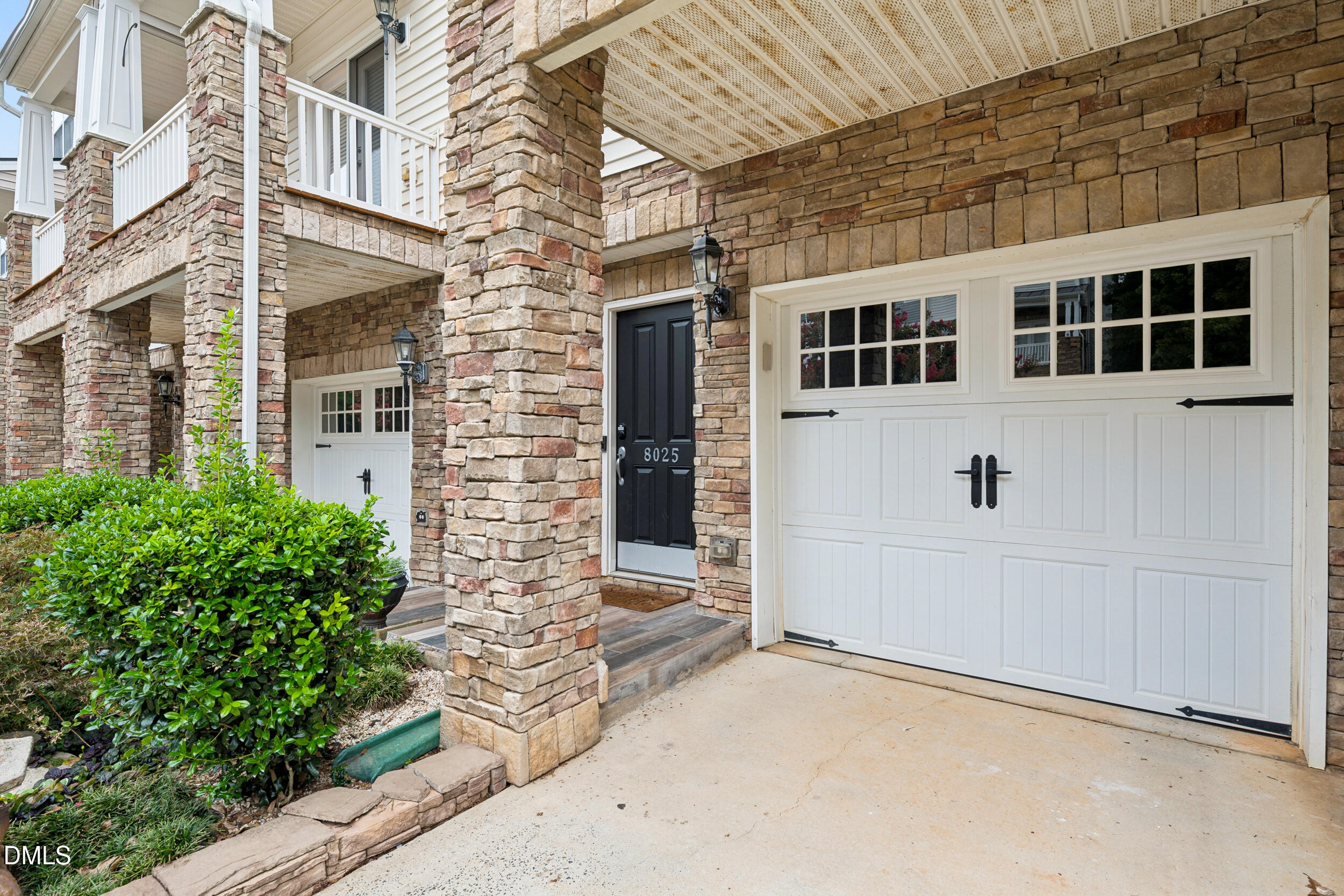8025 Sycamore Hill Lane Raleigh, NC 27612 - Photo 3 of 26 single car garage