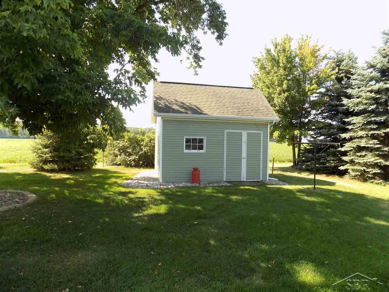 8261 West Gilford Road Reese, MI 48757 - Photo 13 of 15 31390333-12.JPG