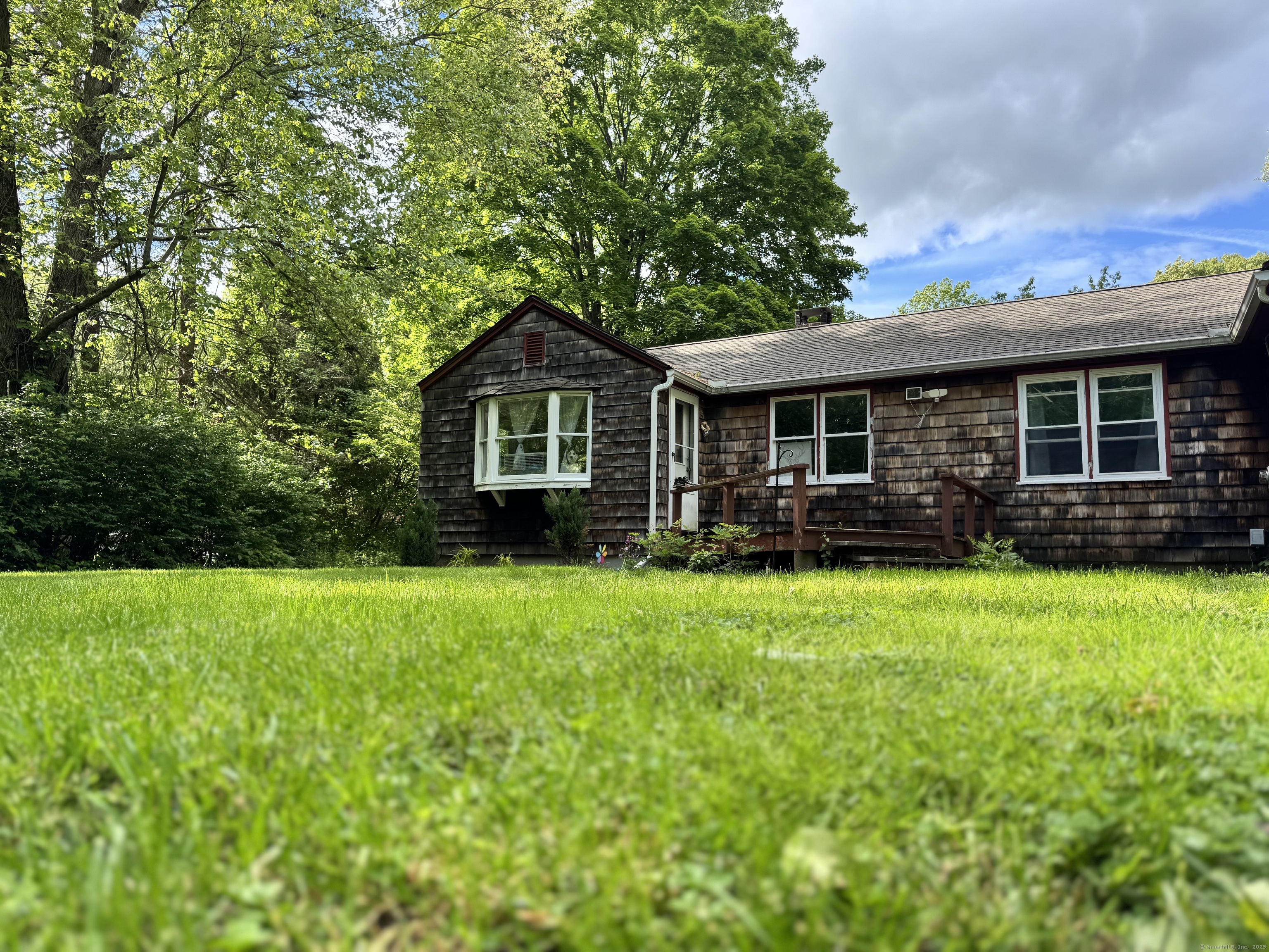 36 North Cone Road East Hampton, CT 06424 - Photo 1 of 1