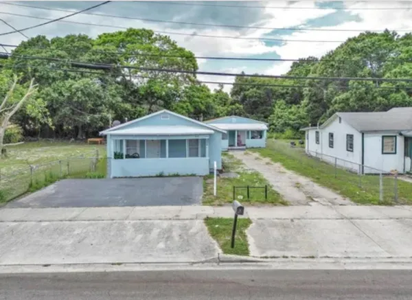 $365,000 | 513 North 17th Street, Fort Pierce, FL 34950