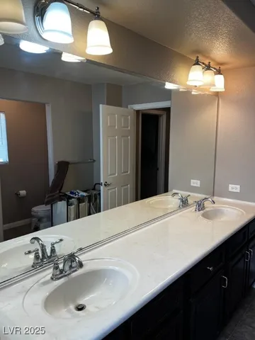 $2,350 | 1026 East Sonoran Hope Avenue, Henderson, NV 89052