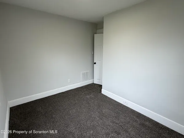 $1,400 | 1156 Murray Street, Forty Fort, PA 18704