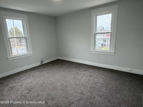 $1,400 | 1156 Murray Street, Forty Fort, PA 18704