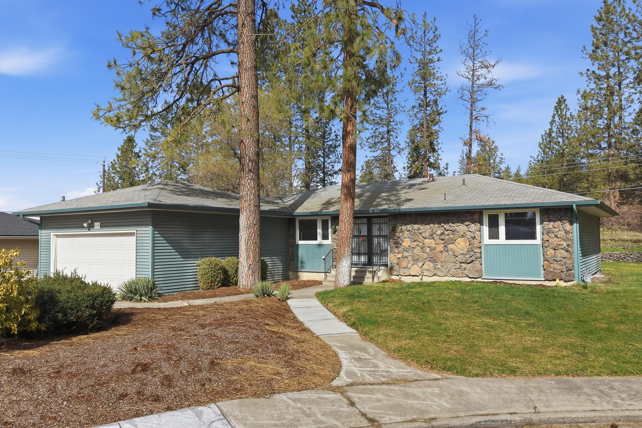 4124 West Sutherlin Place Spokane, WA 99208 - Photo 1 of 40