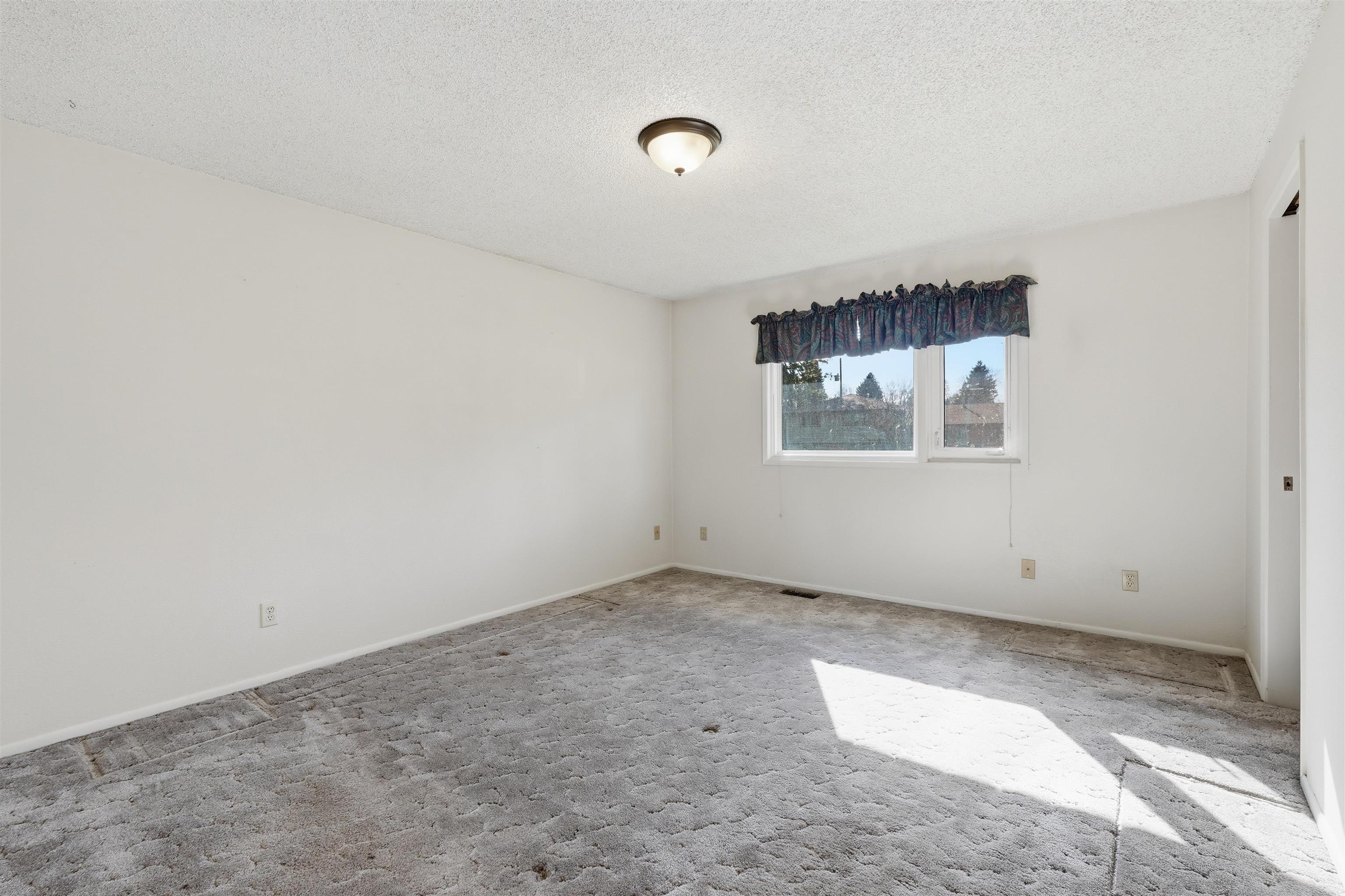 4124 West Sutherlin Place Spokane, WA 99208 - Photo 19 of 40