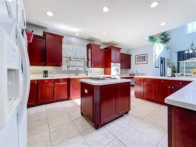 $14,999 | 2679 Lakebreeze Lane, Clearwater, FL 33759