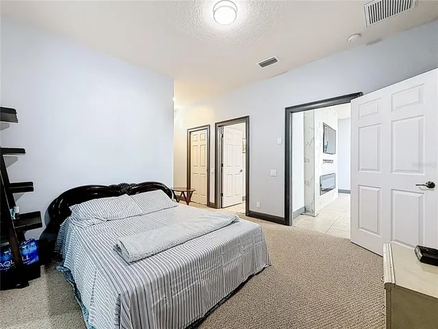 $14,999 | 2679 Lakebreeze Lane, Clearwater, FL 33759