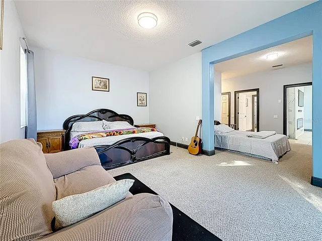 $14,999 | 2679 Lakebreeze Lane, Clearwater, FL 33759