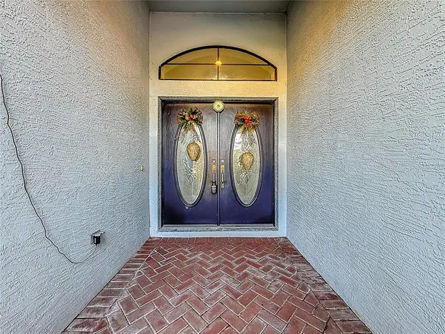 $14,999 | 2679 Lakebreeze Lane, Clearwater, FL 33759