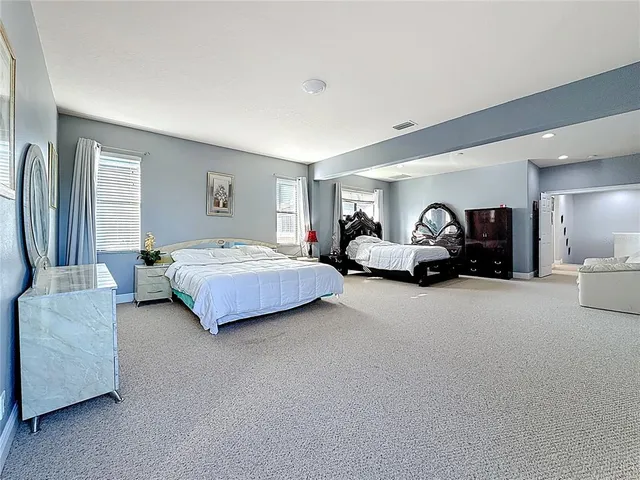 $14,999 | 2679 Lakebreeze Lane, Clearwater, FL 33759