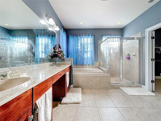 $14,999 | 2679 Lakebreeze Lane, Clearwater, FL 33759