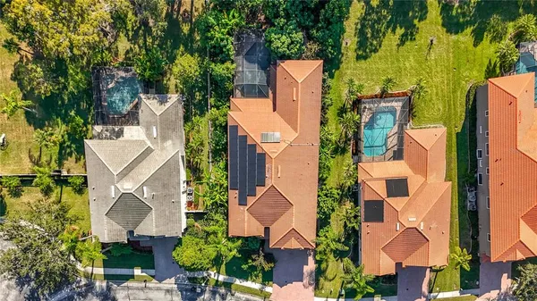 $9,999 | 2679 Lakebreeze Lane, Clearwater, FL 33759