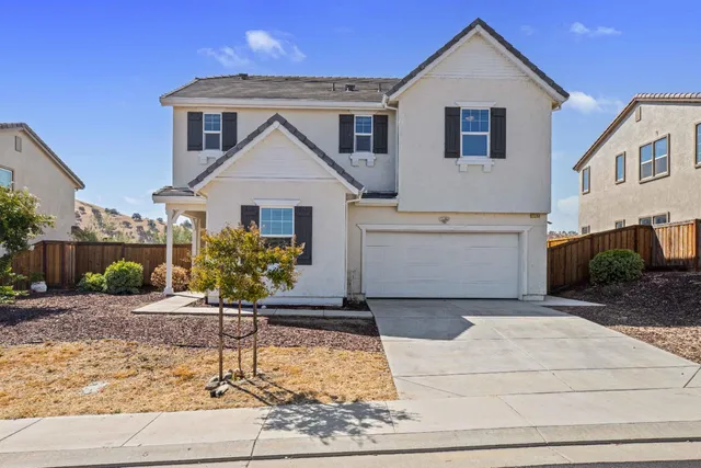 $484,999 | 21248 Grapevine Drive, Patterson, CA 95363