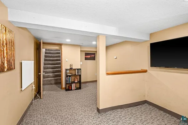 $249,900 | 711 East 13th Street, Duluth, MN 55805