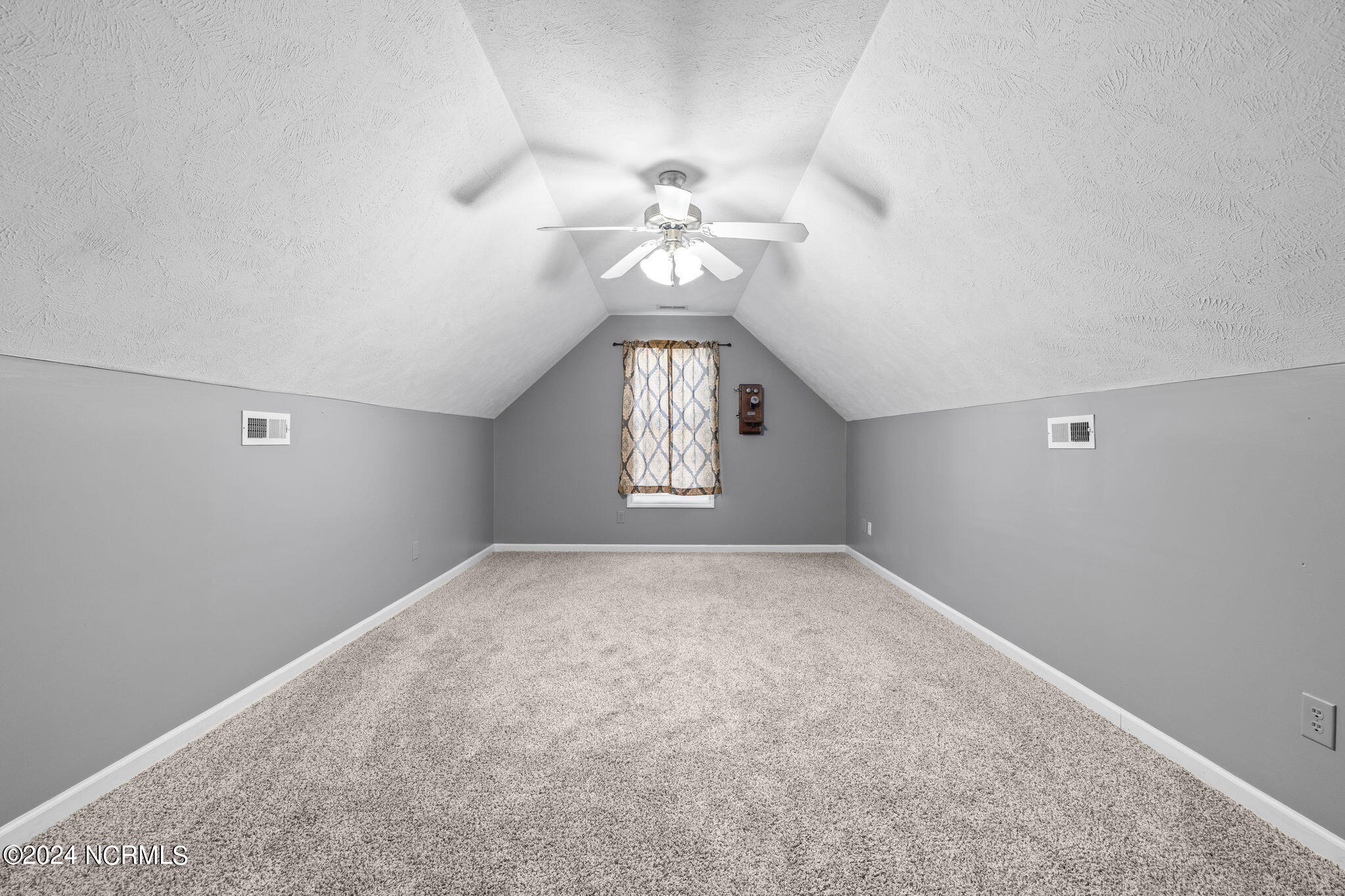 536 Woodberry Circle Raeford, NC 28376 - Photo 33 of 41 12-web-or-mls-6S5A1818