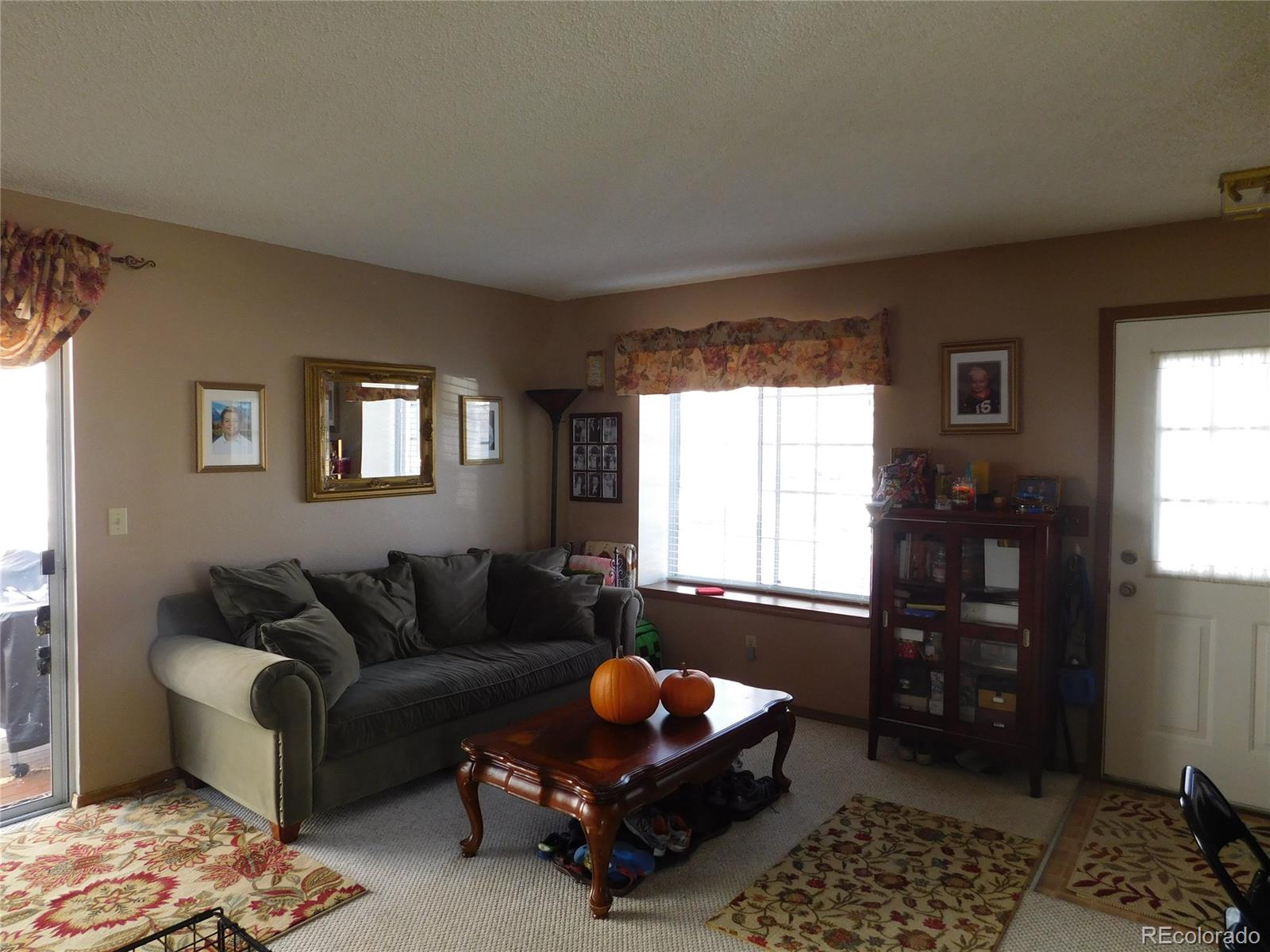 7895 Jared Way Littleton, CO 80125 - Photo 5 of 32