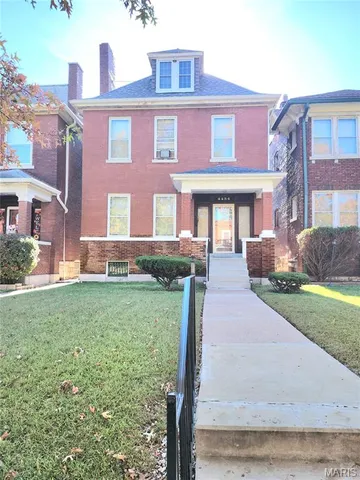 $79,900 | 4454 Holly Avenue, St. Louis, MO 63115