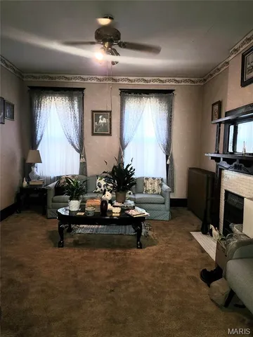 $79,900 | 4454 Holly Avenue, St. Louis, MO 63115