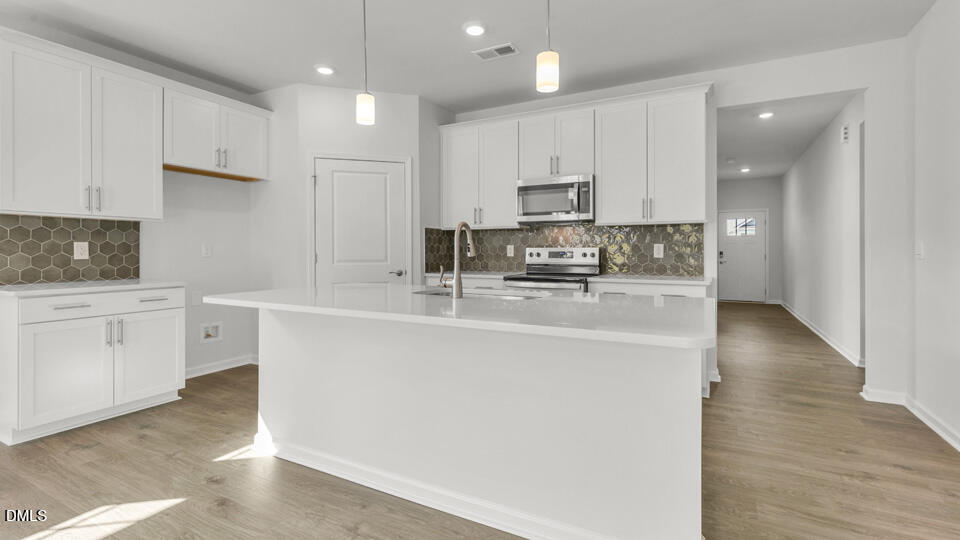 381 Alexis Loop Sanford, NC 27330 - Photo 7 of 36 Kitchen