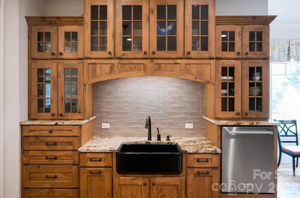 $1,795,000 | 104 Mossridge Court, Flat Rock, NC 28731